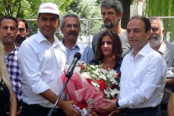CHP'den HDP'nin eylemine destek