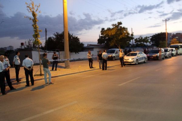 İki aile sokak ortasında çatıştı: 8 yaralı