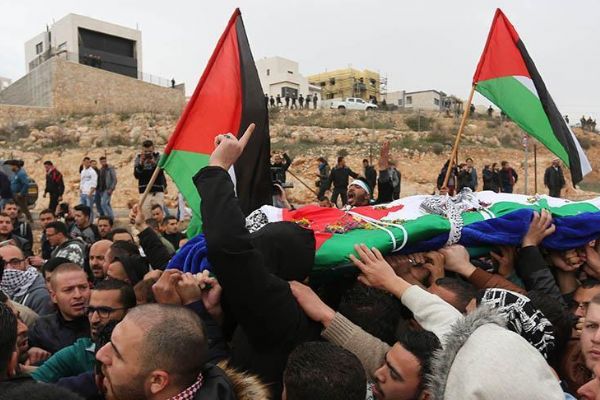 İsrail askerlerinin öldürdüğü Filistinli toprağa verildi