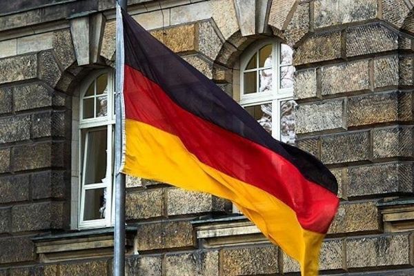 Almanya'dan ABD'ye Rusya tepkisi!