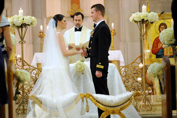 'Medeni hukunu aldığımız Batı'da kilisede nikah kıyılıyor'