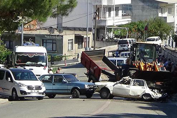 6 araç birden hurdaya döndü