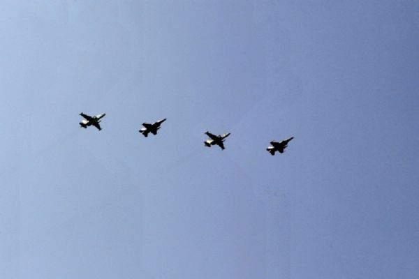 ABD'den Suriye'de hava saldırısı: 10 kişi öldü