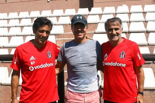 Beşiktaş'ta iki rekortmen bir ara'da