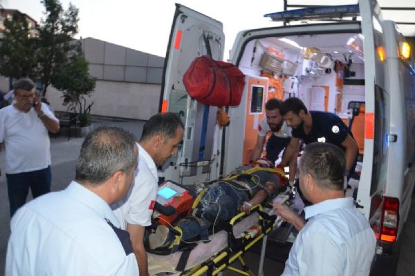 Zonguldak'ta tren motosiklete çarptı