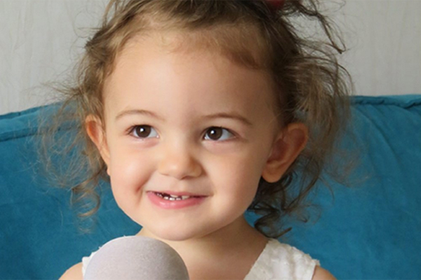 Üstün zekasıyla görenleri şaşırtıyor