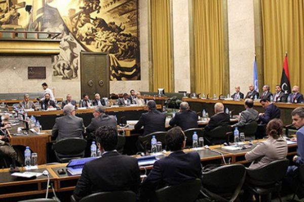 Libya'dan İtalya'ya: Gemilerinizi göndermeyin!