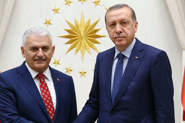 Erdoğan ile Yıldırım'dan sürpriz görüşme!