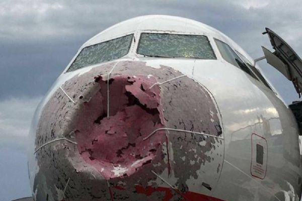 Bu uçağı İstanbul'a indiren pilota Rusya'dan davet geldi