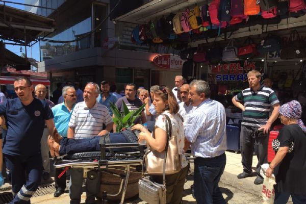 Zonguldak'ta İş yeri tabelası kadın personelin başına düştü