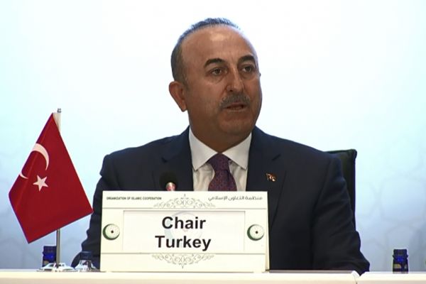 Çavuşoğlu: Ayrı düşmemiz İslam düşmanlarını sevindirir