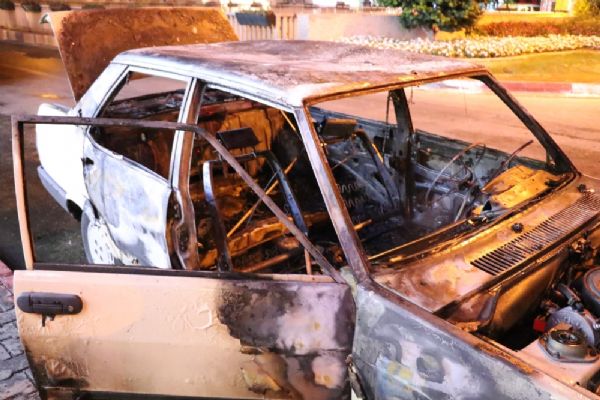 Antalya'da 4 kişi yanmaktan son anda kurtuldu