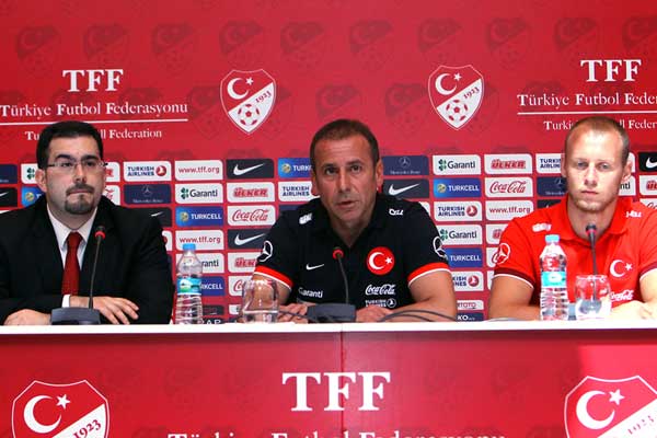 İki takımı birden çalıştıracak