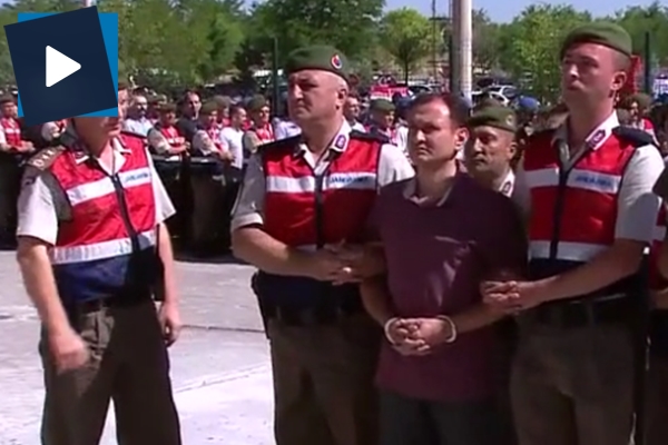 İşte darbecilerin yeni imajı!