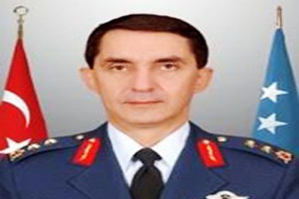 Hava Kuvvetleri Komutanlığına atanan Orgeneral Küçükakyüz kimdir?