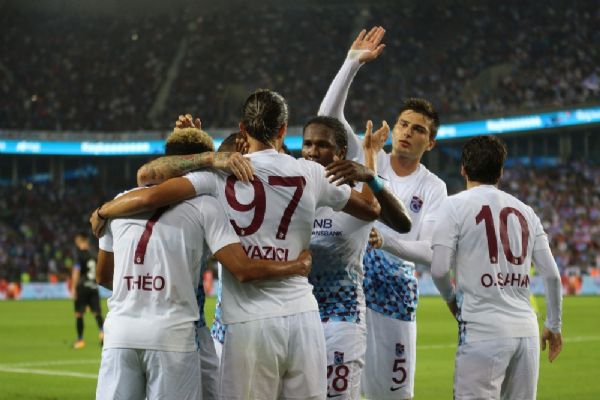 Dostluk maçını Trabzonspor kazandı