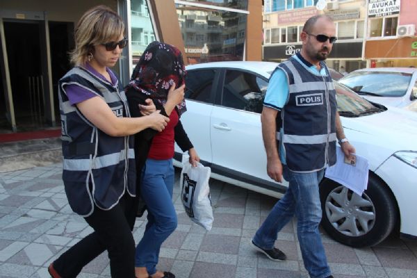 Kocaeli'de polisten yankesici kadına suçüstü