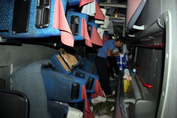 Samsun'da tırın çarptığı yolcu midibüsü şarampole devrildi: 30 yaralı