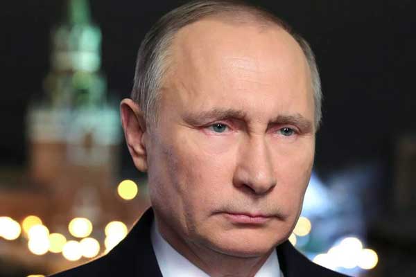 Putin'e soruldu: Tekrar aday olacak mı?