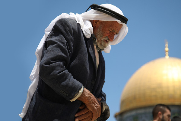 İsrail geri adım attıktan sonra Mescid-i Aksa'da ilk cuma