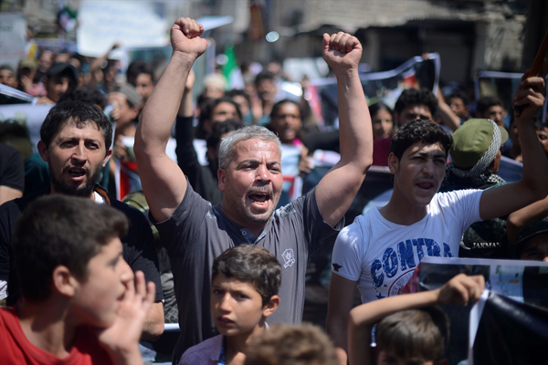 Suriye'de PKK/PYD karşıtı gösteriler yapıldı!