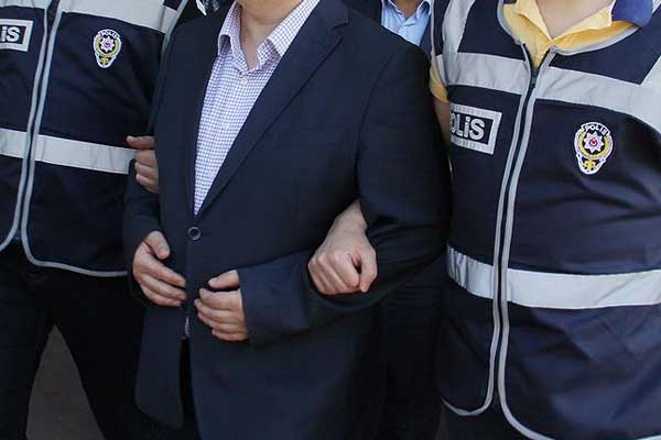 İstanbul'da 77 kişiye FETÖ'den tutuklama!