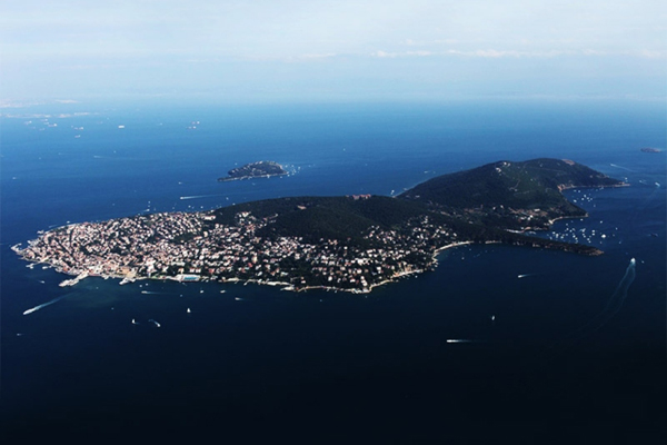 Büyükada Toplantısı'ndaki aktivistlerin tutukluluk itirazına red!