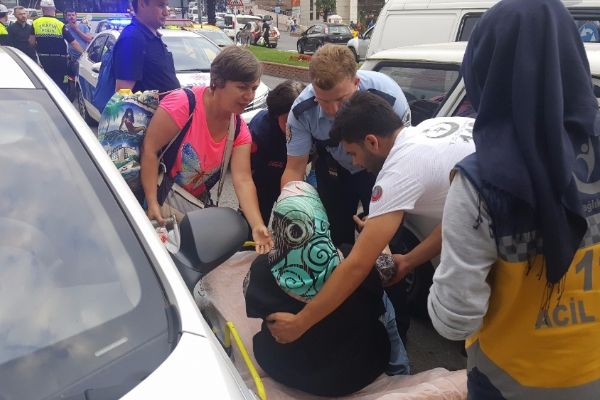 Zonguldak'ta Fren yerine gaza basınca...