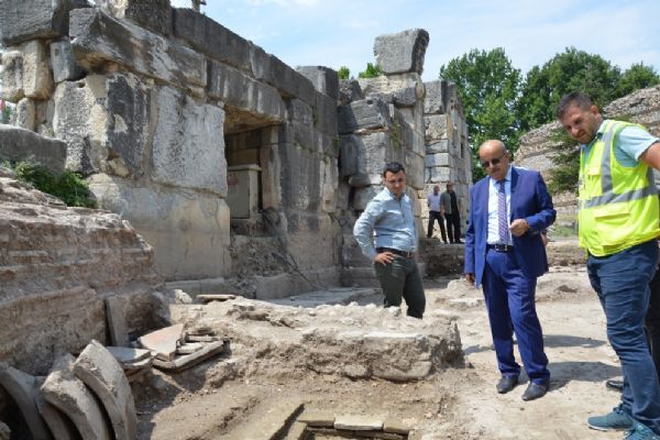 İznik'te 2000 yıllık tarih gün yüzüne çıkıyor