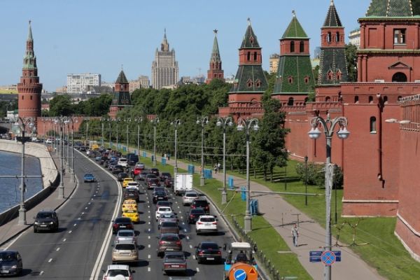 Enka, Rusya'nın 6. emlak zengini