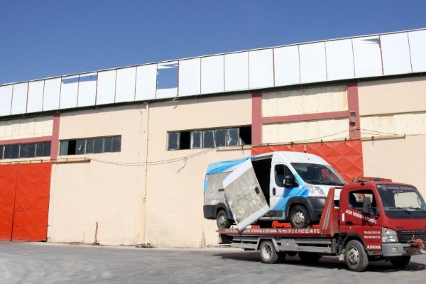 Adana'da yakıt tankeri patladı: 1 ölü, 1 ağır yaralı