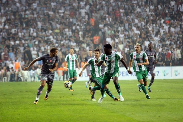 İlk yarı Konyaspor'un 1-0