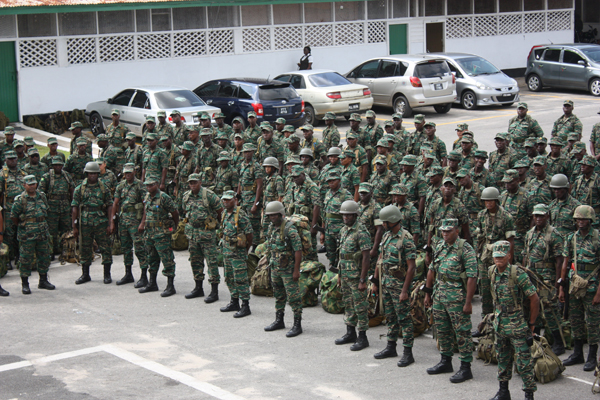 Venezuela'da askeri darbe girişimi!