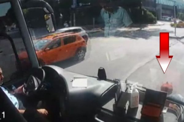 Şişli'de yolcu otobüsü yaşlı adama çarptı