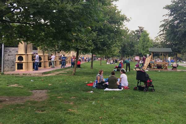 İstanbullular hafta sonunu yeşil alanlarda geçirdi