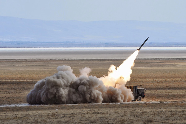 IŞİD, Lübnan birliklerinin yakınına 8 füze fırlattı