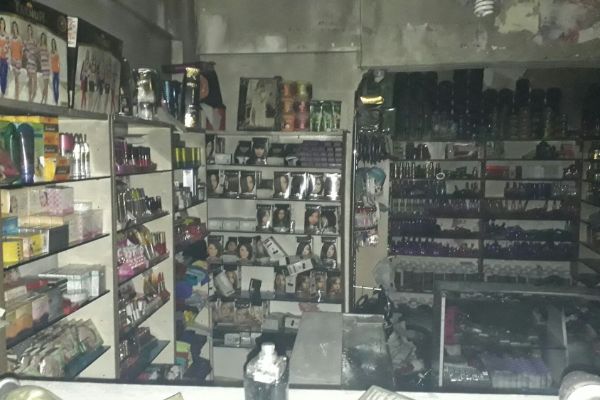 Bursa'da parfüm dükkanında patlama