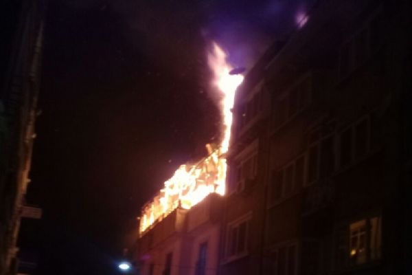 İstanbul'da korkutan yangın