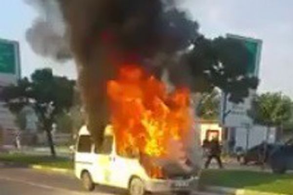 Bursa'da sürücü canını zor kurtardı