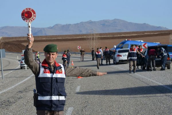 Bursa'da FETÖ'den aranan şahıs yol kontrolünde yakalandı
