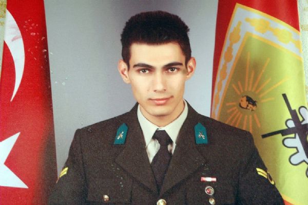 Telefonu hayatını kurtarmıştı: Ailesi anlatdı