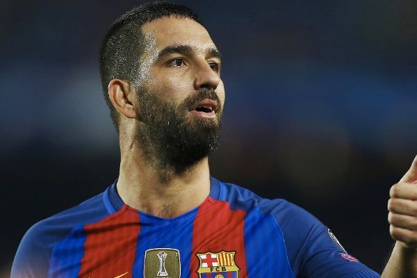 Galatasaray Kulübü, Arda Turan için görüşmelere başladı
