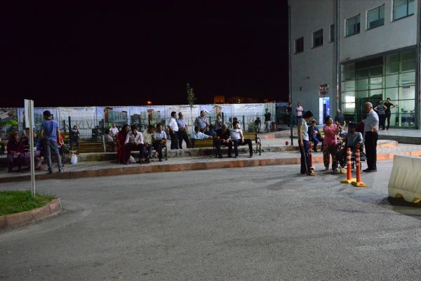 Malatya'da tarım işçilerini taşıyan traktör devrildi: 3 ölü, 10 yaralı