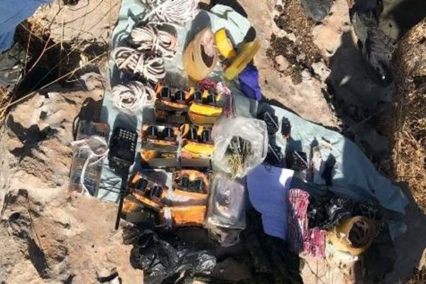 Mardin'de 12 sığınak ele geçirildi