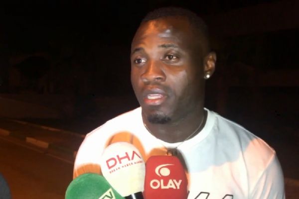 Dzon Delarge Bursa'ya geldi