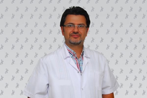 Op. Dr. Gürhan Gökçe:Aşırı sıcaklarda böbrek taşlarına dikkat