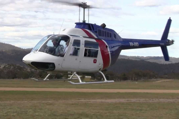 Cezayir'de helikopter düştü