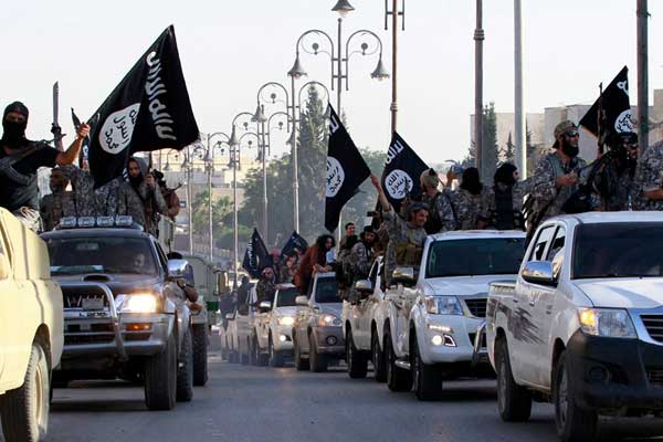 BM'den IŞİD raporu: Dua etmeyi bile bilmiyorlar...