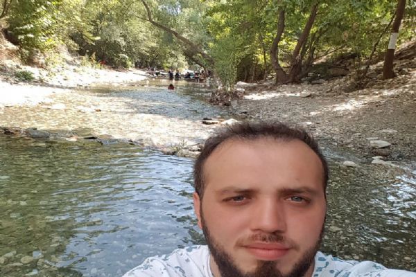 Çanakkale'de lastik botla denizde sürüklenen genç kayboldu