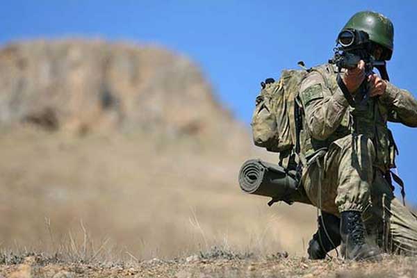 Şemdinli'de 3 PKK'lı öldürüldü